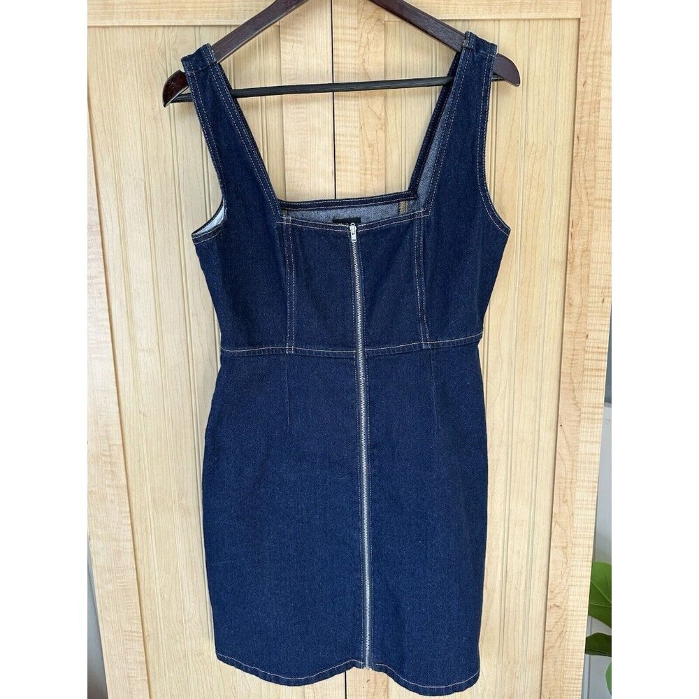 NWT URBAN OUTFITTERS BDG Zella Denim Zip Up Mini Dress in Size 6 casual - Picture 3 of 6
